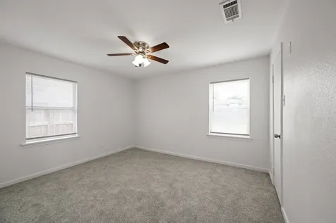 1426 Shawnee Street Houston TX 77034