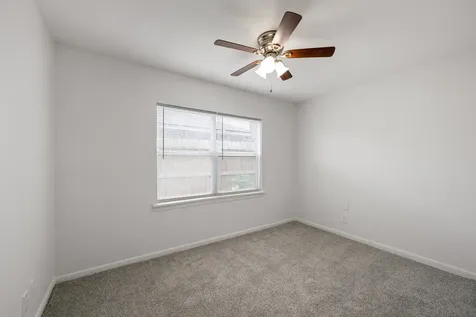1426 Shawnee Street Houston TX 77034