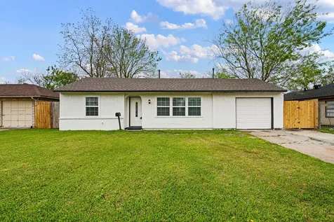 1426 Shawnee Street Houston TX 77034