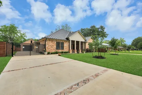 511 Kyle Street Sugar Land TX 77478