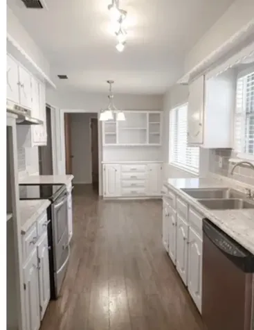 1940 Shady Glen Lane Dallas TX 75232