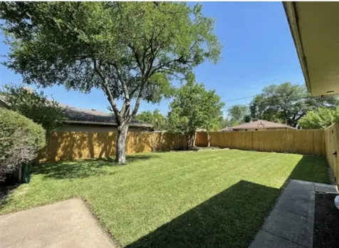 1940 Shady Glen Lane Dallas TX 75232