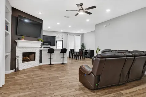 174 Horn Court Baytown TX 77523