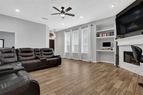 174 Horn Court Baytown TX 77523