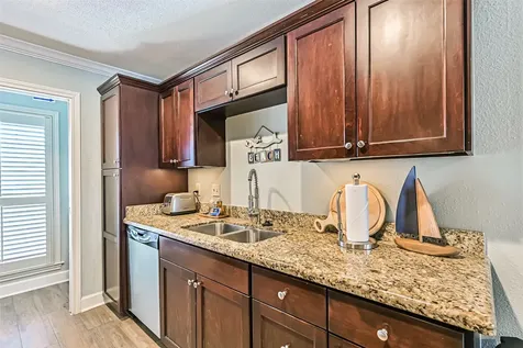 7000 Seawall Boulevard 238 Galveston TX 77551
