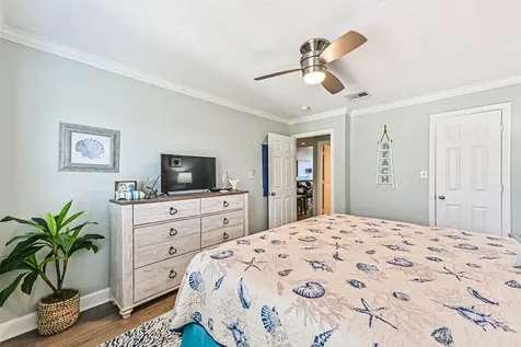 7000 Seawall Boulevard 238 Galveston TX 77551