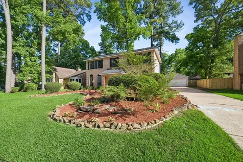 2710 Golden Leaf Drive Houston TX 77339