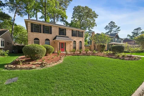 2710 Golden Leaf Drive Houston TX 77339
