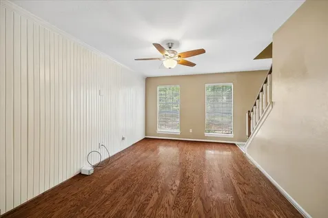 2710 Golden Leaf Drive Houston TX 77339