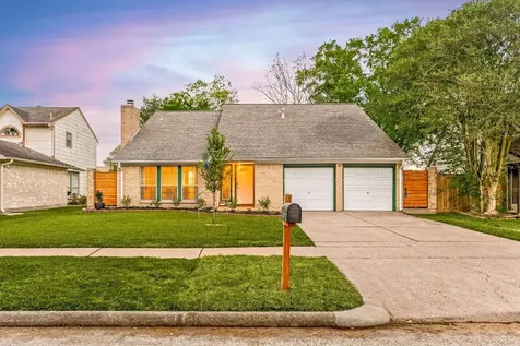 505 Lochnell Drive Houston TX 77062