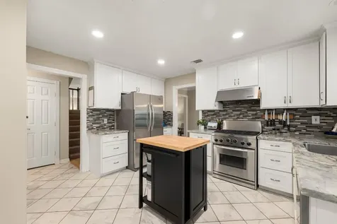 505 Lochnell Drive Houston TX 77062