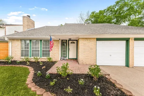 505 Lochnell Drive Houston TX 77062