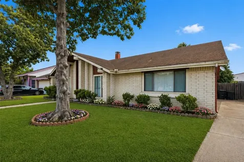 8611 Humphreys Drive Houston TX 77083