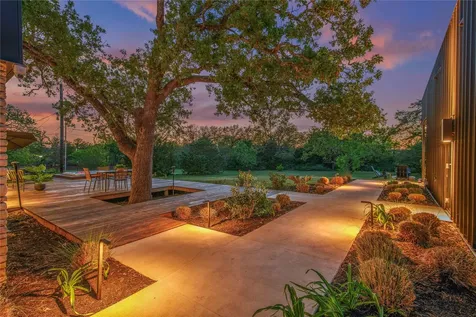 748 S Rosemary Drive Bryan TX 77802