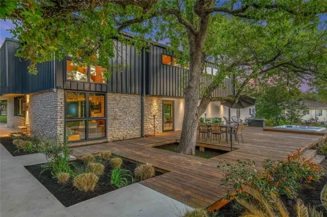 748 S Rosemary Drive Bryan TX 77802