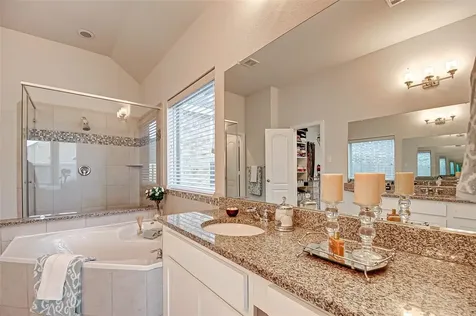 23811 Via Viale Drive Richmond TX 77406
