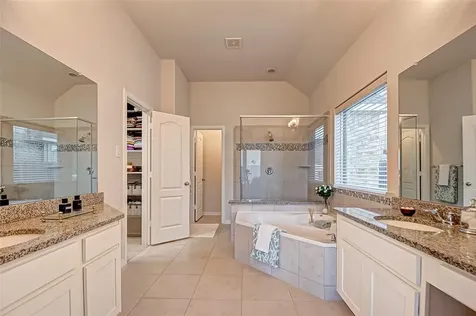 23811 Via Viale Drive Richmond TX 77406