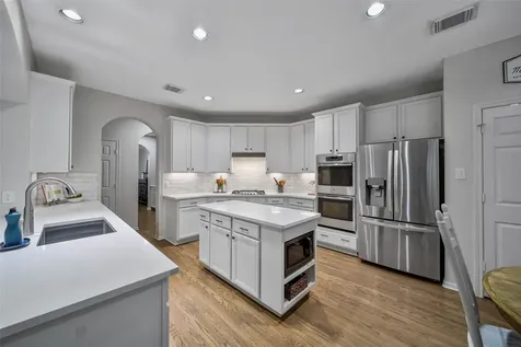63 Silver Bayou Court Conroe TX 77384