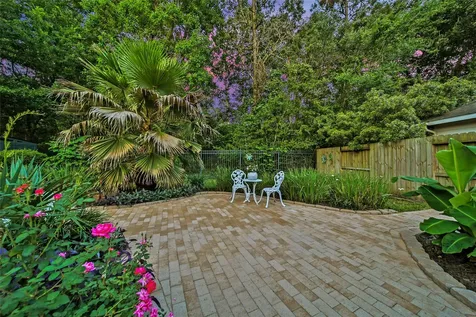 63 Silver Bayou Court Conroe TX 77384