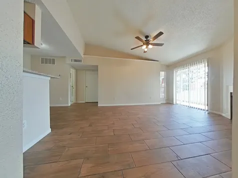 3770 Lovers Wood Lane 1005 Houston TX 77014