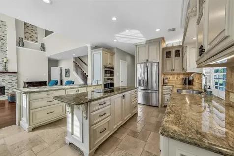 210 Trail Bend Lane Friendswood TX 77546