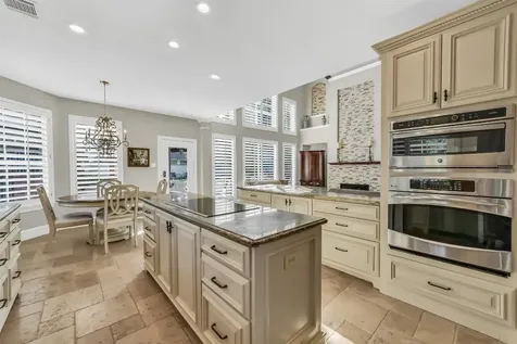 210 Trail Bend Lane Friendswood TX 77546