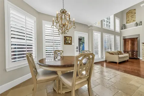 210 Trail Bend Lane Friendswood TX 77546