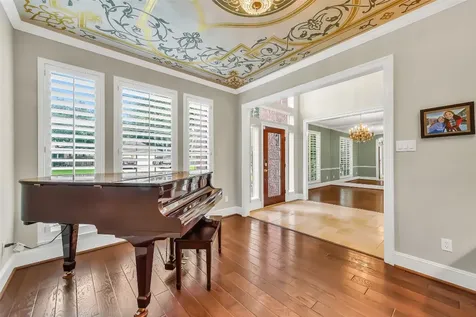 210 Trail Bend Lane Friendswood TX 77546