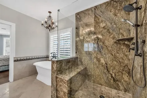 210 Trail Bend Lane Friendswood TX 77546