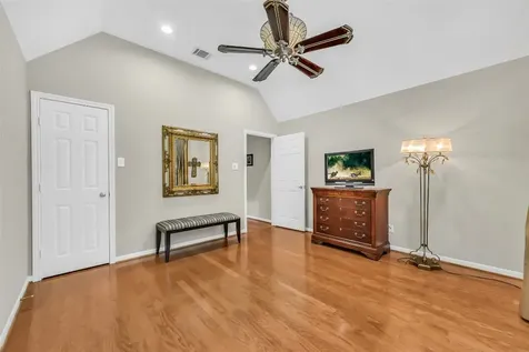 210 Trail Bend Lane Friendswood TX 77546