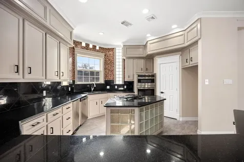 1002 Island View League City TX 77565