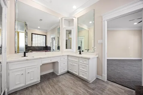 1002 Island View League City TX 77565