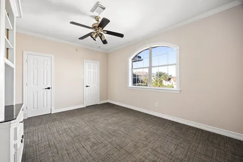 1002 Island View League City TX 77565