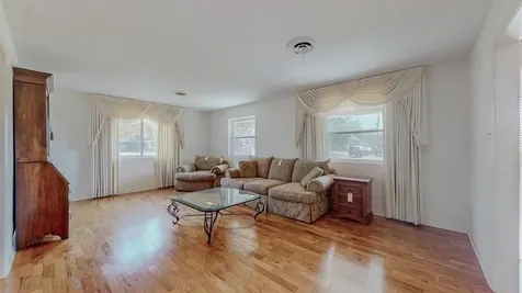 5710 Pickwick Lane Beaumont TX 77706