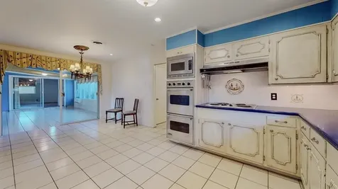 5710 Pickwick Lane Beaumont TX 77706