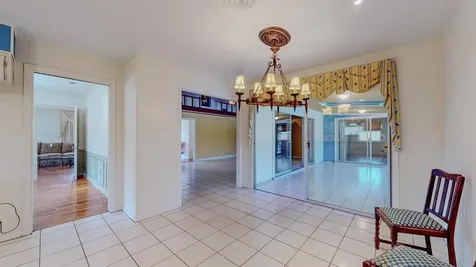 5710 Pickwick Lane Beaumont TX 77706
