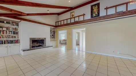 5710 Pickwick Lane Beaumont TX 77706