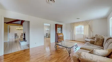 5710 Pickwick Lane Beaumont TX 77706