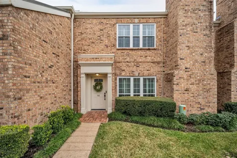 600 Wilcrest Drive 68 Houston TX 77042
