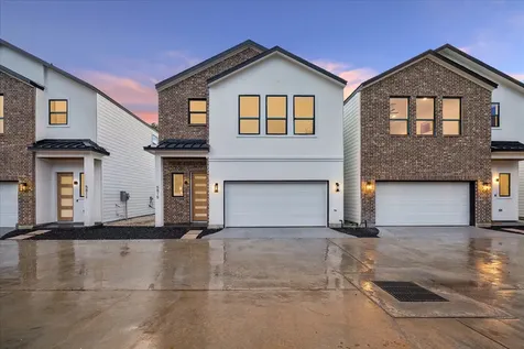 5815 Outer Banks Street Houston TX 77091