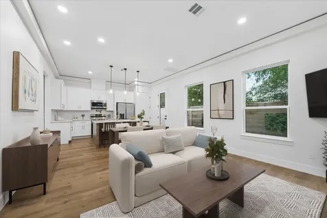 5815 Outer Banks Street Houston TX 77091