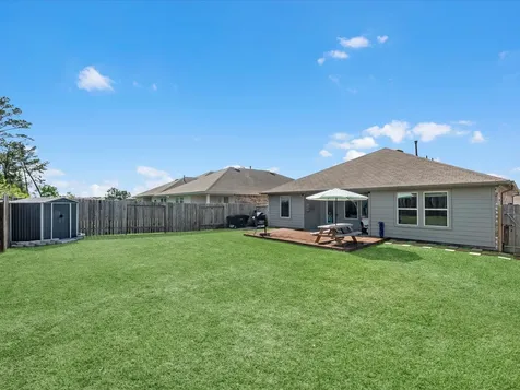 18283 Woodpecker Trail New Caney TX 77357