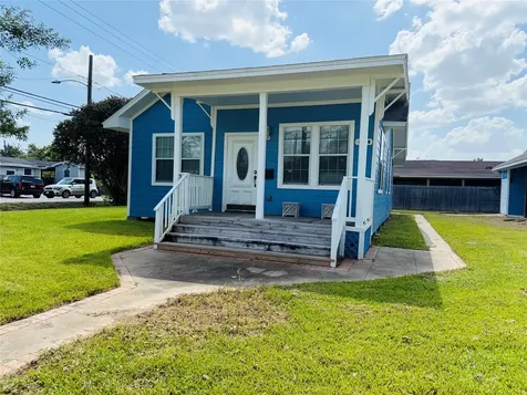 446 Zoe Street Houston TX 77020