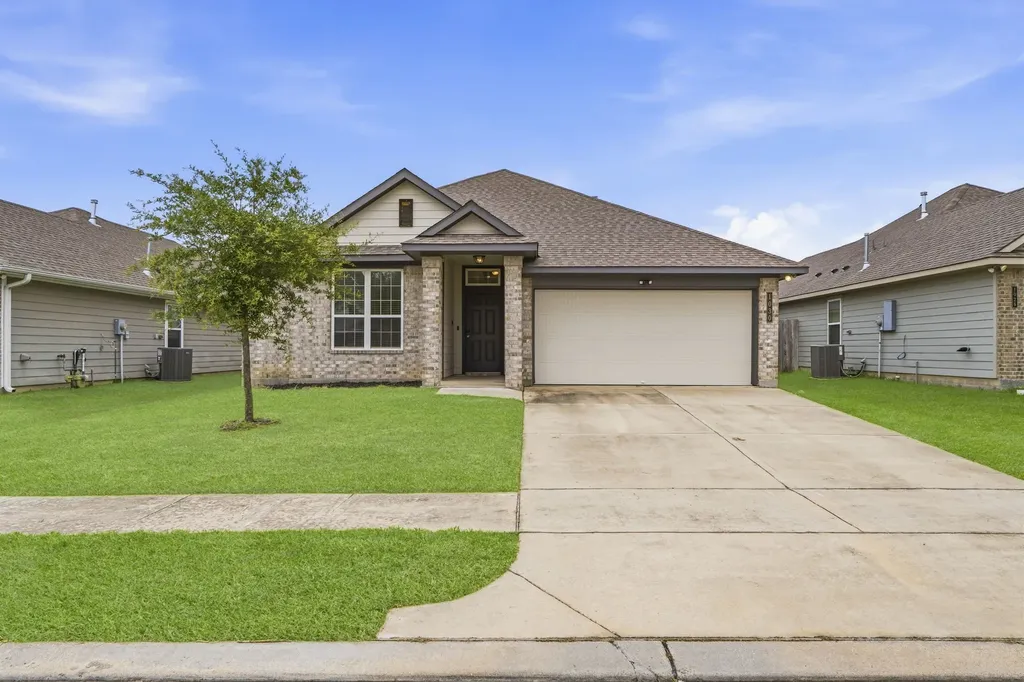 1030 Bending Trail Drive Tomball TX 77375