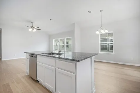 3743 Crawford Street Bay City TX 77414