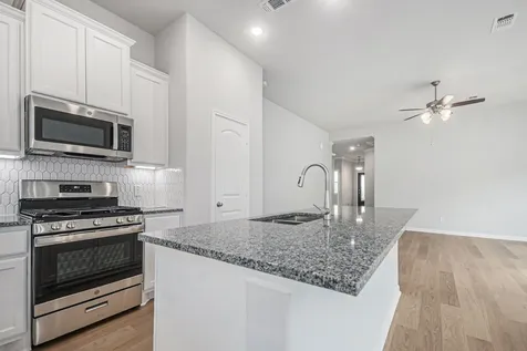 3743 Crawford Street Bay City TX 77414