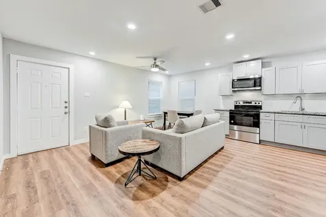 1017 North Lane A Houston TX 77088