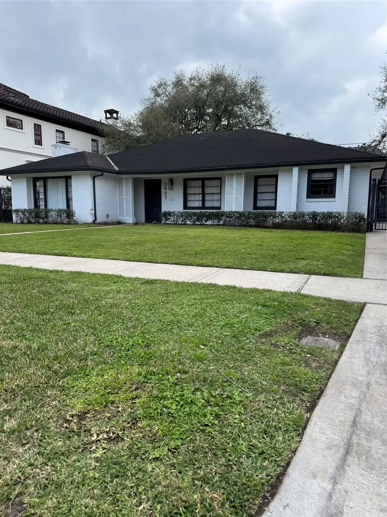 3805 Piping Rock Lane Houston TX 77027