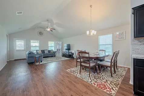 21018 Whitehaven Bluff Trail Katy TX 77449