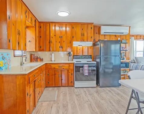 1214 County Road 201 Sargent TX 77414